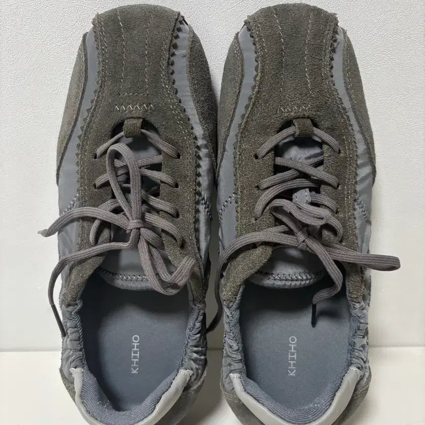 [BUNJANG] Kiho Sneakers (240) / 기호 스니커즈 240