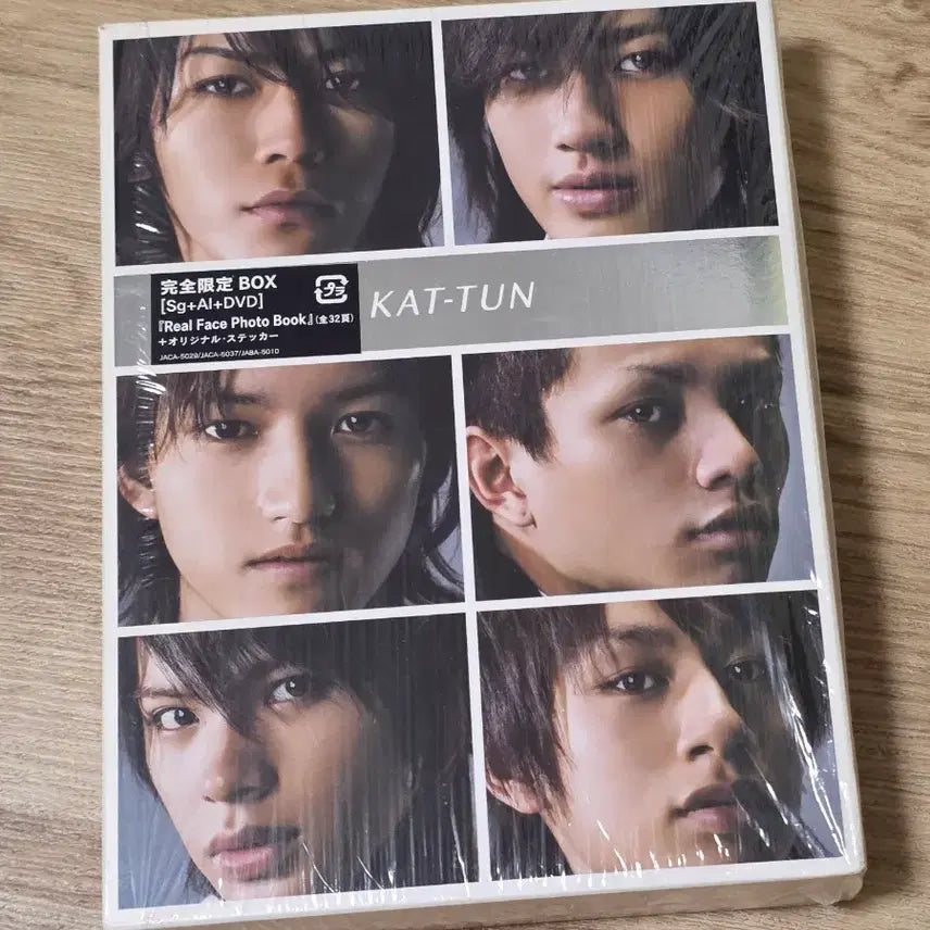 [BUNJANG] KAT-TUN Real Face Limited Edition Box Set / KAT-TUN 캇툰 Real Face 완전한정박스