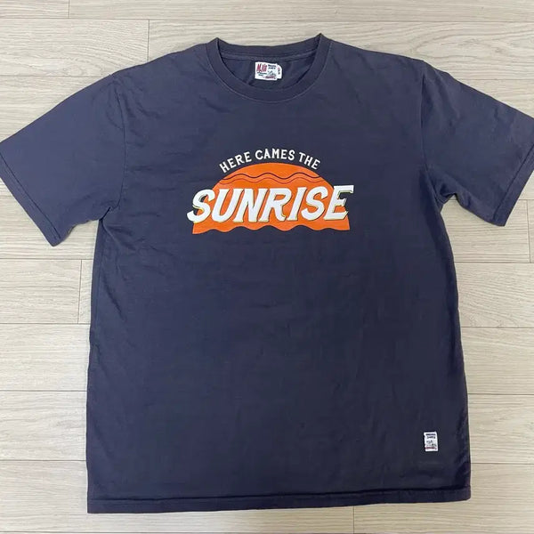 [BUNJANG] M.Nii M Size T-Shirt Bundle Set (4 Pieces) / [일괄판매] 엠니 반팔티 4장 M사이즈