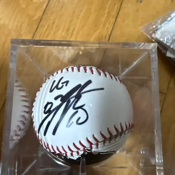[BUNJANG] LG Twins Oh Ji-hwan Signed Baseball / Lg트윈스 오지환싸인볼