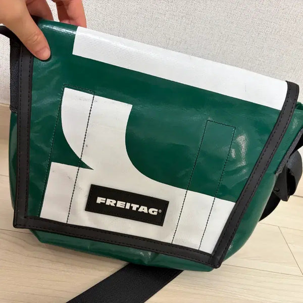 [BUNJANG] Freitag R504 Lassie Messenger Bag Green / 프라이탁 라씨 초록
