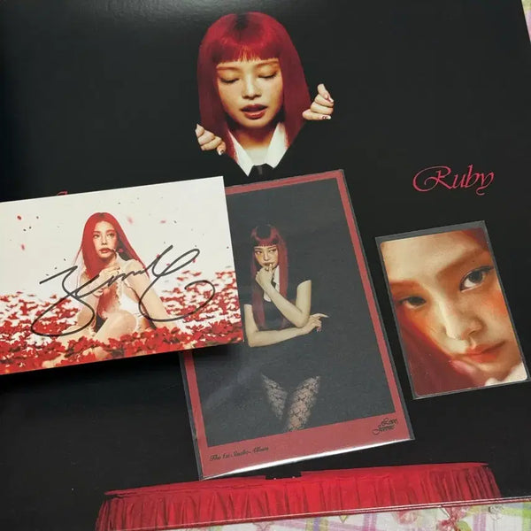 [BUNJANG] Jennie JENNIE RUBY LP D2C Signed Red Vinyl Limited Edition / [한정판/사인반] 제니 JENNIE RUBY LP D2C Signed 레드 바이닐