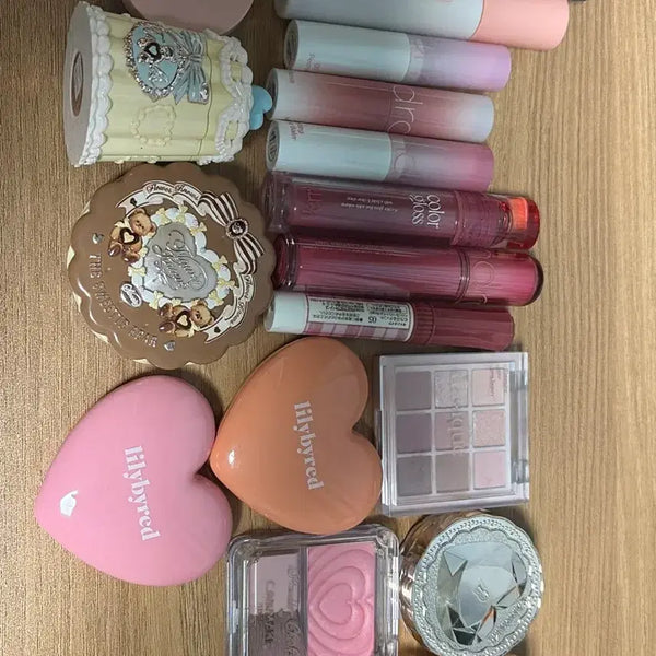 [BUNJANG] Various Brands Spring/Summer Warm/Cool Tone Makeup Bundle (Shadow, Tint, Blusher) / 화장품 판매 정리 원가 15만원 업 코덕 봄웜 여쿨 일괄 섀도우 틴트 블러셔 릴바레 롬앤 캔메이크 플라워노즈 힌스