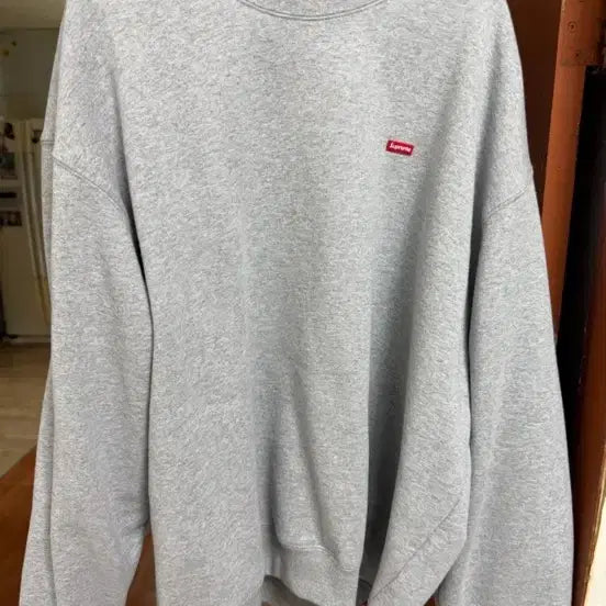 [BUNJANG] Supreme Small Box Crewneck Header Grey FW25 / 슈프림 스몰 박스 크루넥 헤더 그레이 - 25FW