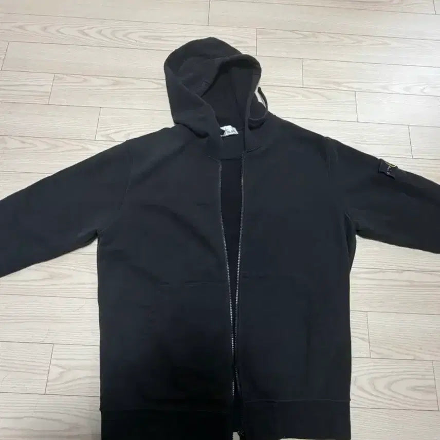 [BUNJANG] Stone Island Hooded Zip-Up Jacket / 스톤아일랜드 후드집업