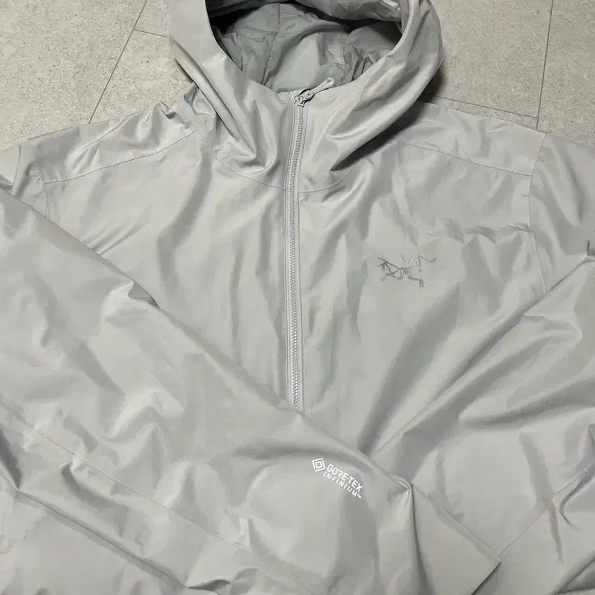 [BUNJANG] Arc'teryx Solano Solitude Jacket / 아크테릭스 솔라노 솔리튜드