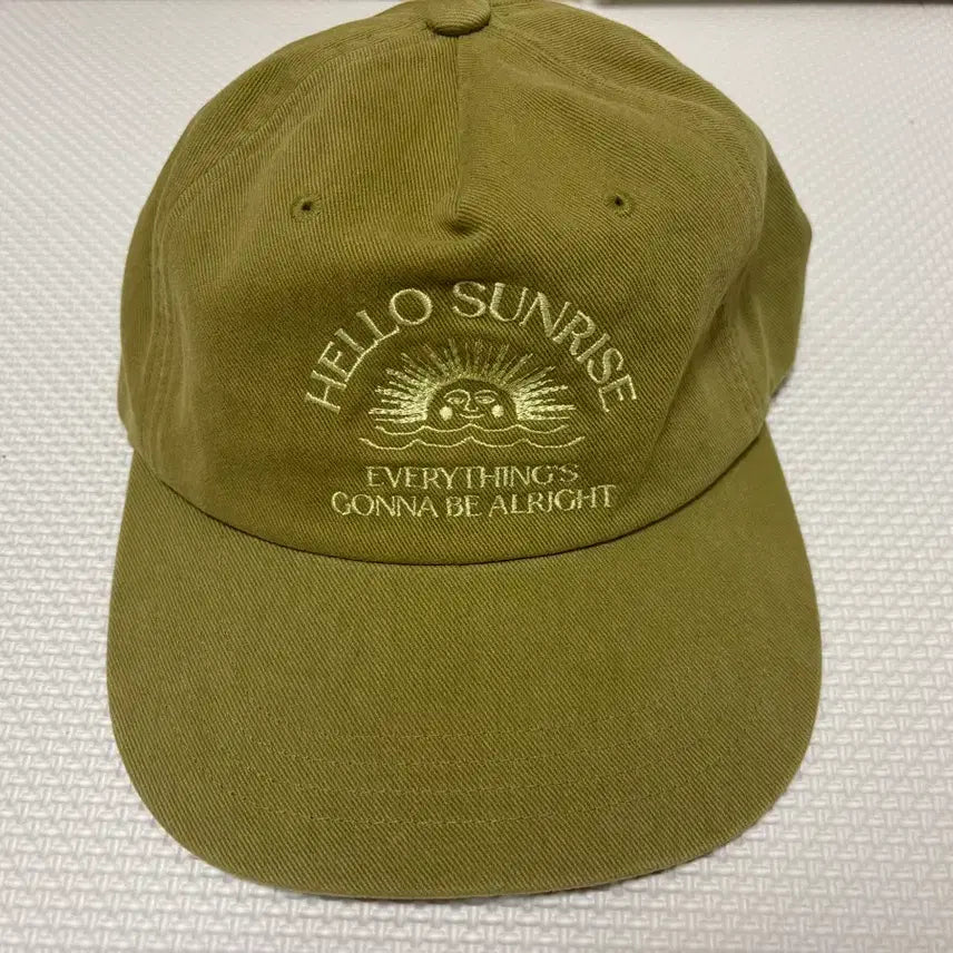 [BUNJANG] Hello Sunrise Ball Cap / 헬로우선라이즈 모자