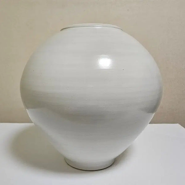 [BUNJANG] Large Matte Moon Jar (40cm) / 대형 무광 달항아리 1번 (40cm)