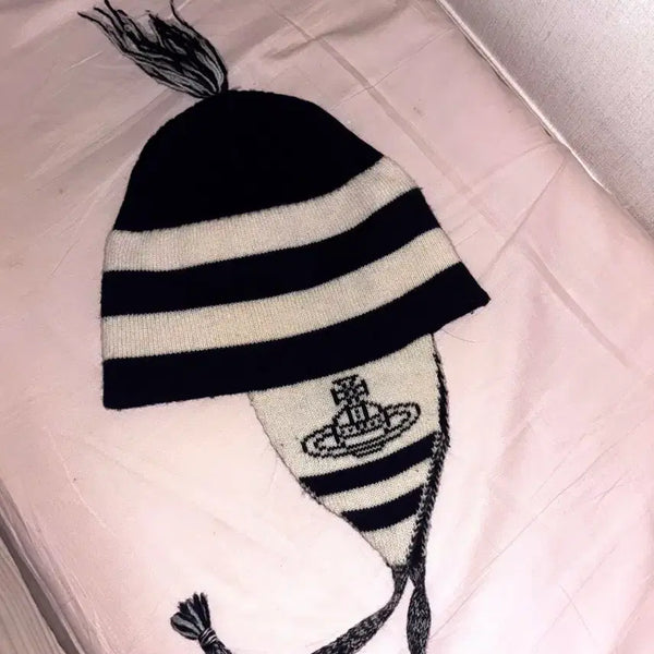 [BUNJANG] Vivienne Westwood Earflap Wool Beanie Navy / 비비안웨스트우드 이어플랩 귀도리 울 비니 네이비
