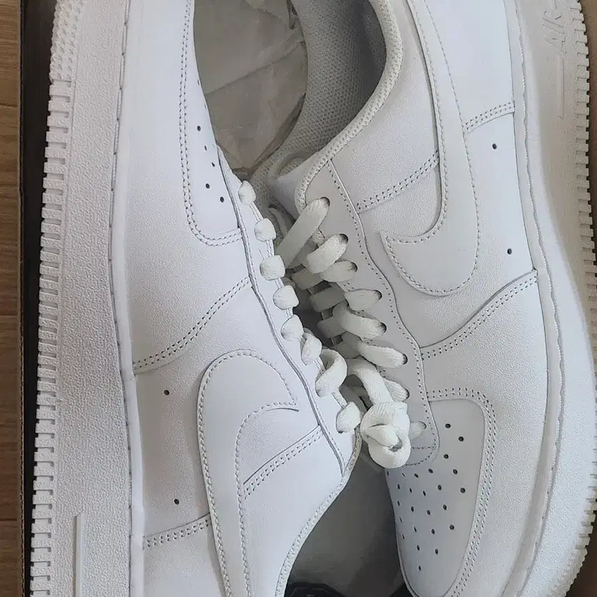 [BUNJANG] Nike Air Force 1 '07 "All White" (Size 280) / 에어포스 올백 사이즈 280 새상품 팝니다
