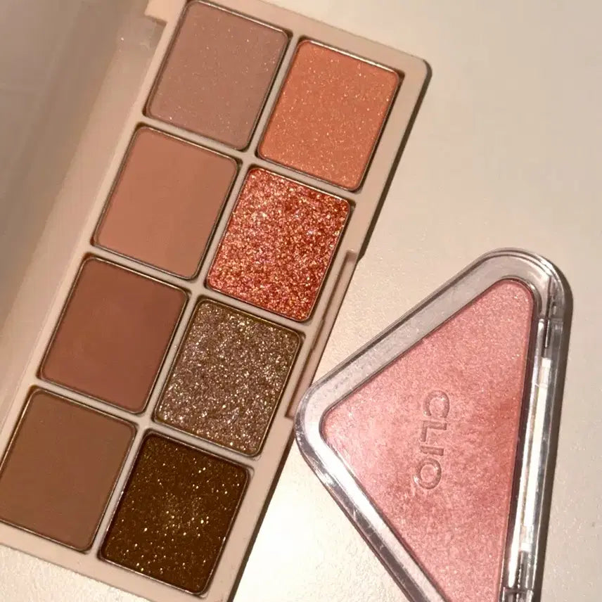 [BUNJANG] B.O.M Base On Basic Eye Palette Coralism Bundle Set / 비오엠 베이스 온 베이직 아이 팔레트 클리오 코랄리즘 일괄판매양도 색조봄웜갈웜섀도우블러셔올영세일