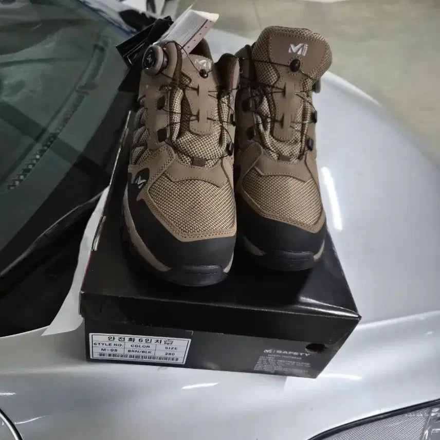 [BUNJANG] Millet 6-inch Work Boots Brown/Black Size 280 / 밀레 안전화 6인치 브라운/블랙 280