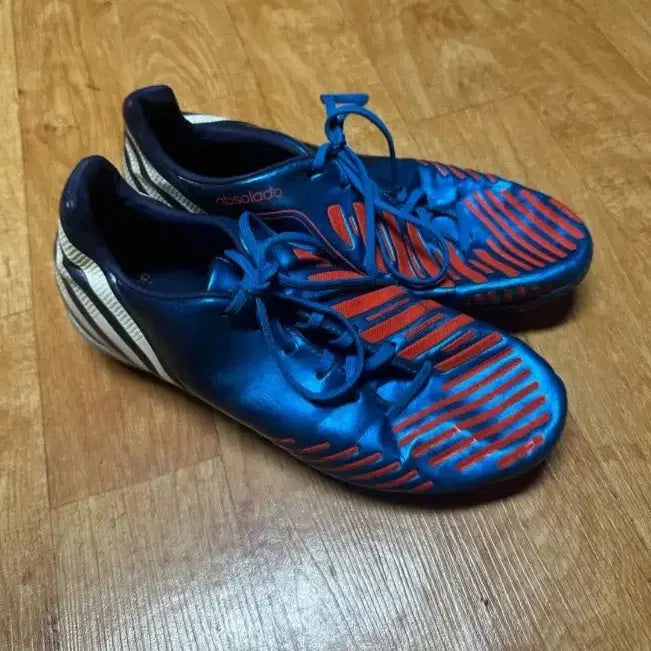 [BUNJANG] Adidas Football Boots (255mm) / 아디다스 축구화 급처 (255)