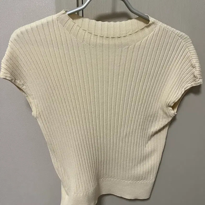 [BUNJANG] Sie Mock Neck Dolman Knit - Tender Lemon Standard / 시에 Sie 리버 모크넥 돌먼 니트 텐더레몬 스탠다드