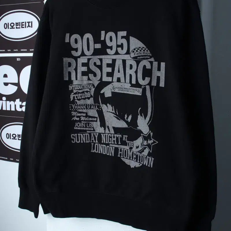 [BUNJANG] Vivastudio Graphic Sweatshirt Black M-L / (M-L) 비바스튜디오 맨투맨 티셔츠 그래픽 블랙 스트릿-H38043