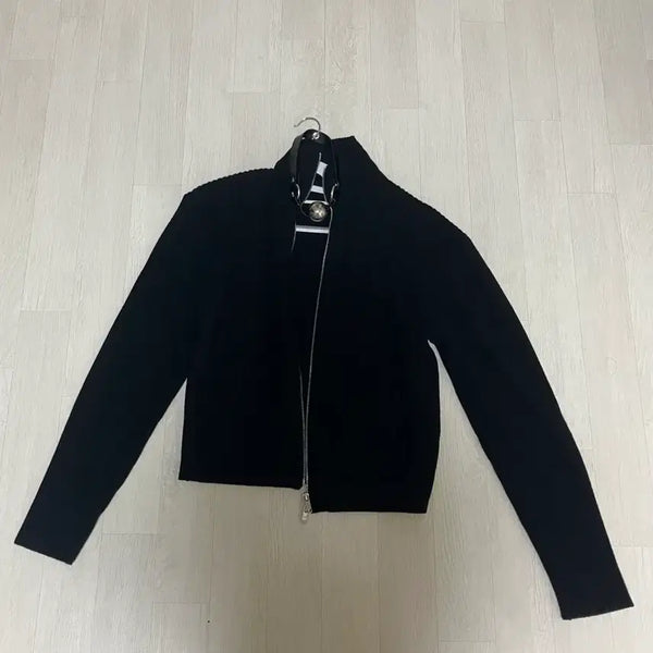 [BUNJANG] Project gr Buckle Knit Zip-up Black / 프로젝트gr 볼 개그 니트 버클 니트 집업 블랙