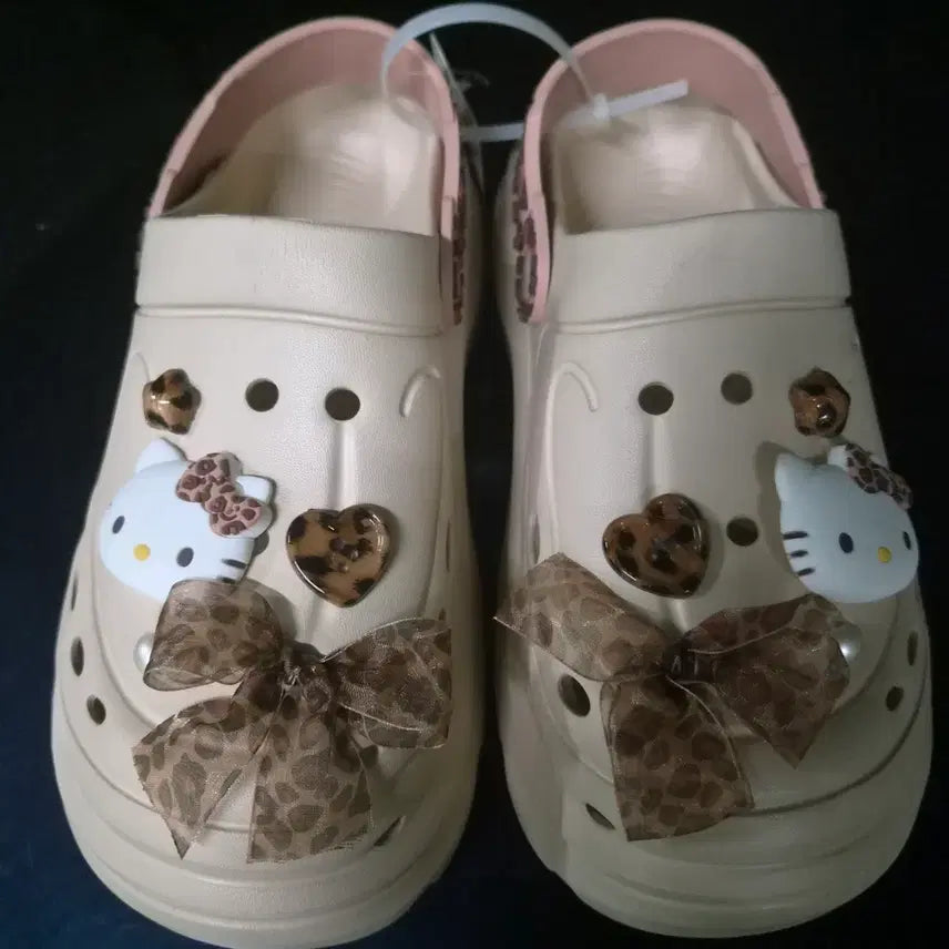[BUNJANG] Hello Kitty Leopard Sandals (230) / 헬로키티 네오파드 샌들 230