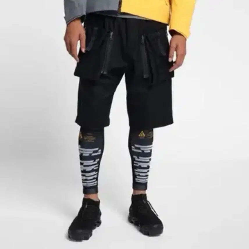[BUNJANG] NikeLab ACG Leg Sleeves / NikeLab ACG Leg Sleeves (나이키랩 ACG 레그 슬리브)