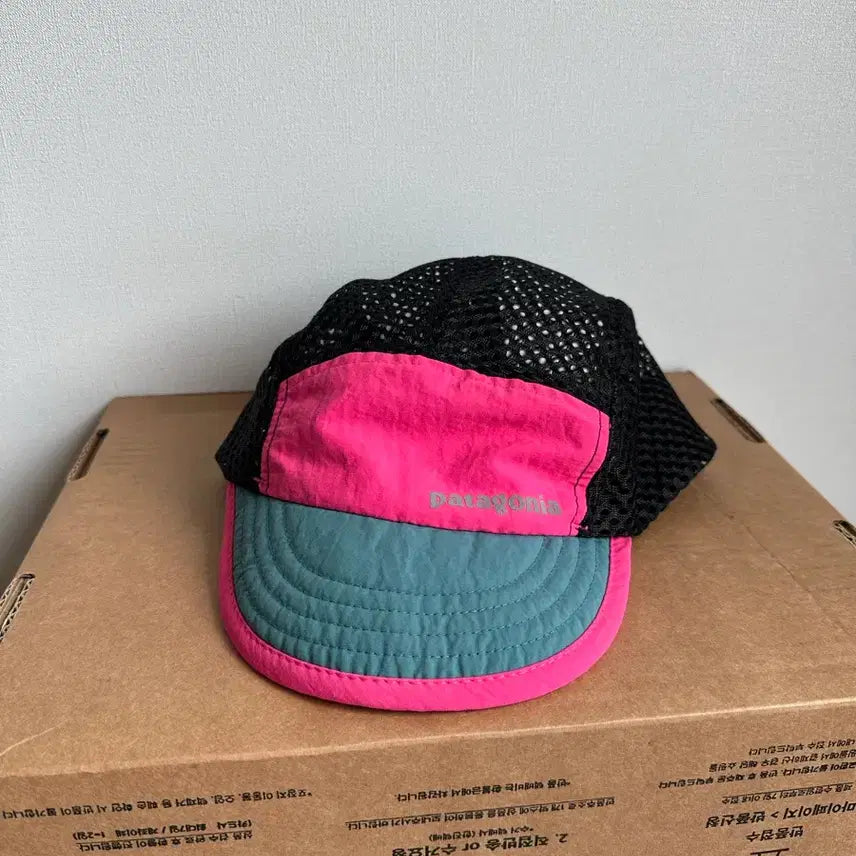 [BUNJANG] Patagonia Duckbill Cap / 파타고니아 덕빌캡 러닝모자 검정 핑크