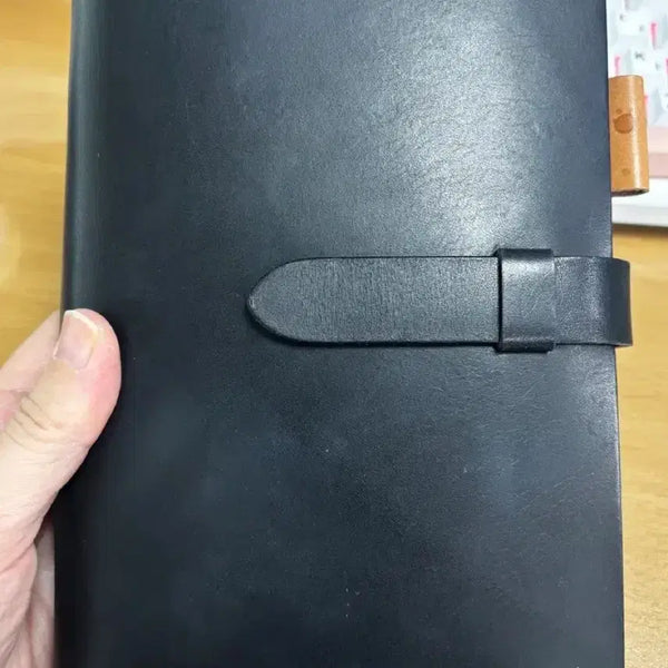 [BUNJANG] Hevitz Leather Diary Black / 헤비츠 가죽 다이어리 블랙