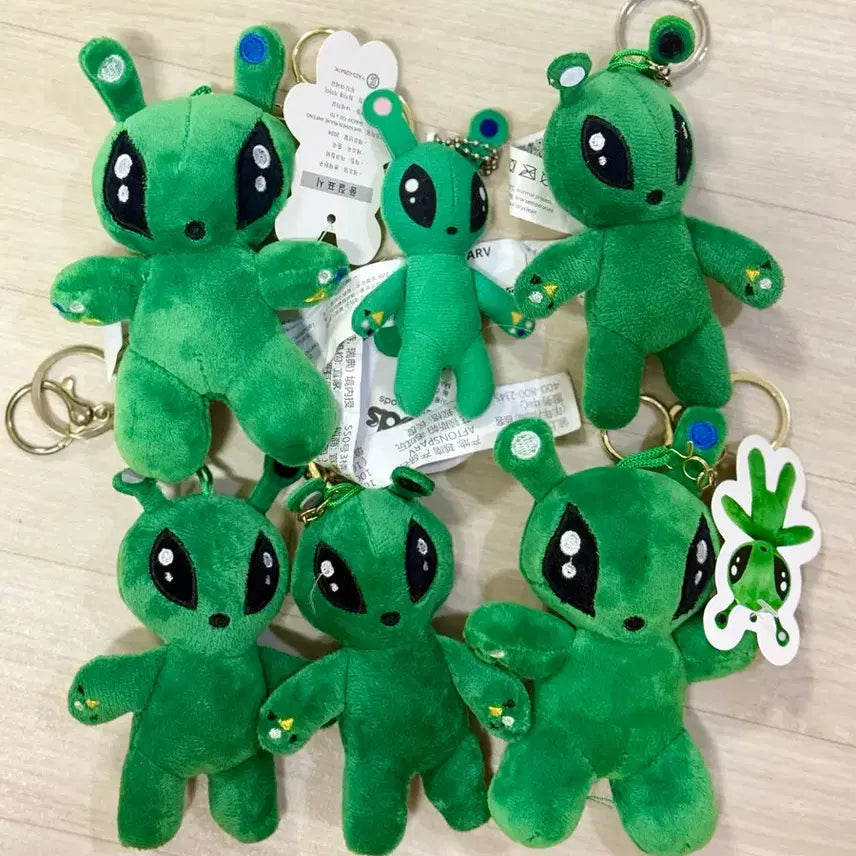 [BUNJANG] Alien Doll Keychain Bag Charm Bundle Set / alien외계인인형뽑기 키링 열쇠 가방고리 인형(일괄)
