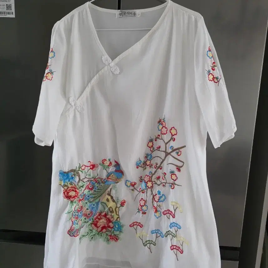[BUNJANG] Embroidered White Midi Dress / 자수 원피스 새제품