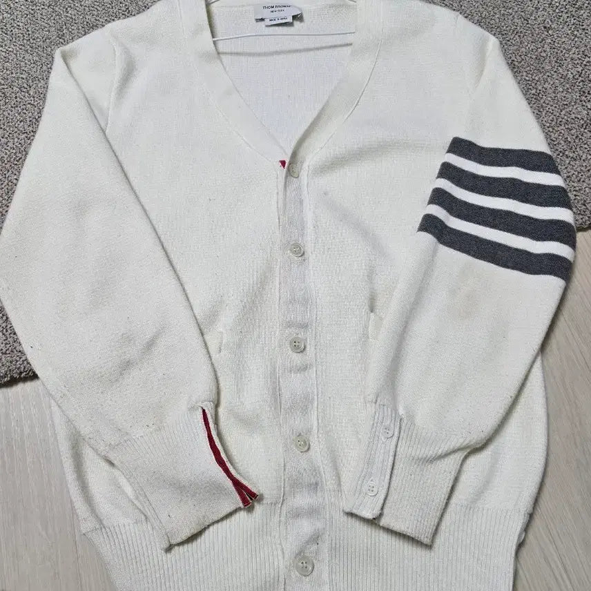 [BUNJANG] Thom Browne Cardigan White Four Bar / 톰브라운 가디건 화이트 4선 급처