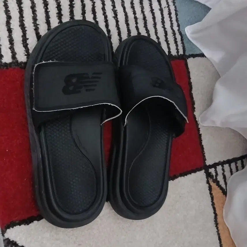 [BUNJANG] New Balance Black Slide 270 / 뉴발란스 슬라이드 블랙270