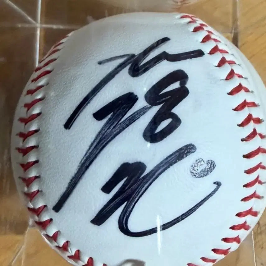 [BUNJANG] SSG Landers Kim Kang-min Signed Baseball / ssg랜더스 김강민싸인볼