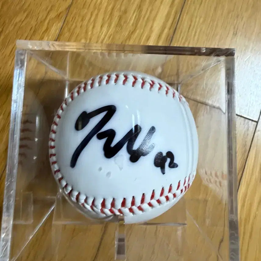 [BUNJANG] SSG Landers Lee Ro-woon Signed Baseball / Ssg랜더스 이로운싸인볼