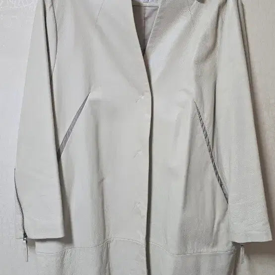 [BUNJANG] Women's Leather Coat - Ivory / 여성 레더 코트 아이보리