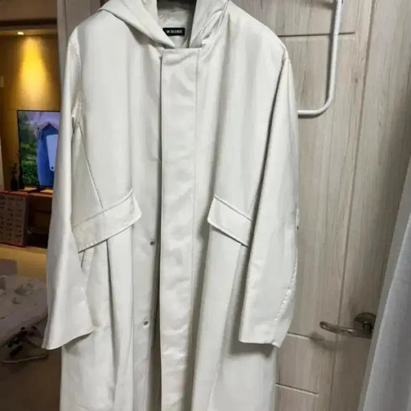 [BUNJANG] Insilence Hooded Coat / 인사일런스 후드코트