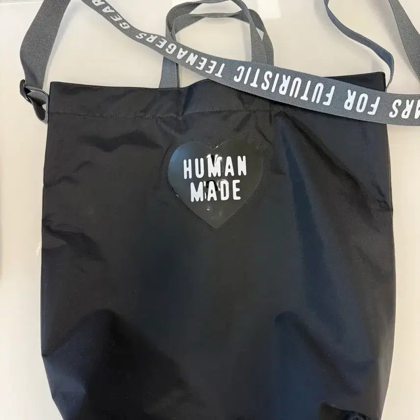 [BUNJANG] Human Made Nylon Shoulder Bag Black / 휴먼메이드 가방