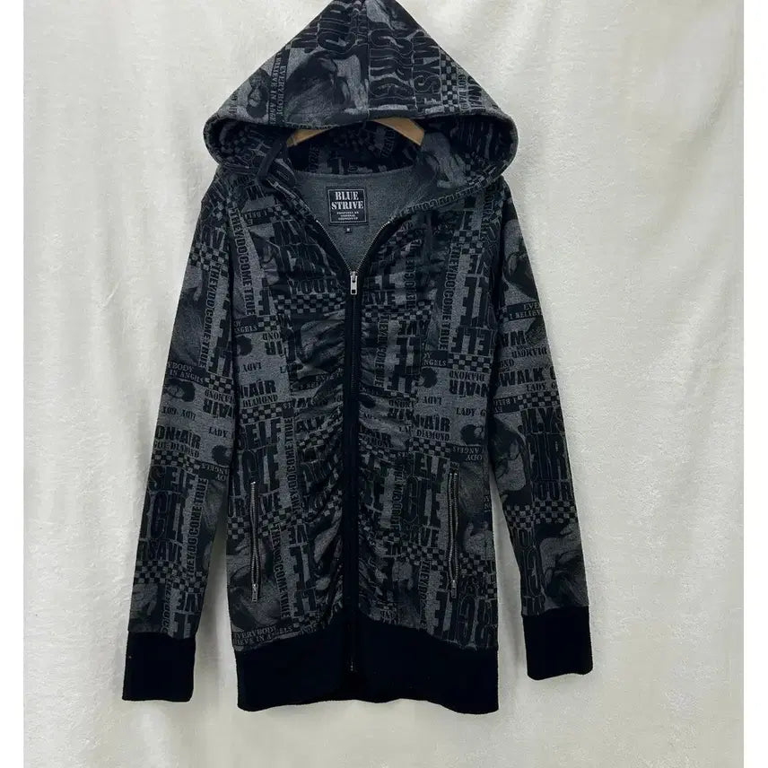 [BUNJANG] BLUE STRIVE Lettering Shirring Hooded Zip-Up Jacket / [BLUE STRIVE] 펑크 레터링 셔링 후드집업