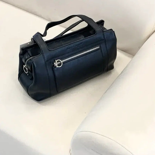 [BUNJANG] Ferragamo Gancini Shoulder Bag / 페라가모 간치니 숄더백 (정품)