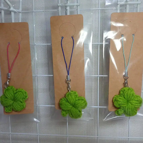 [BUNJANG] Four-Leaf Clover Charm Keyring / 행운의 네잎클로버 뜩개키링