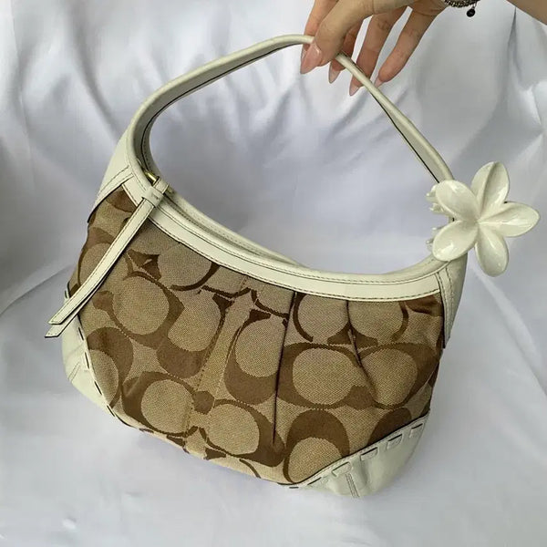 [BUNJANG] Coach Ivory Hobo Bag / 코치 coach 아이보리 호보백