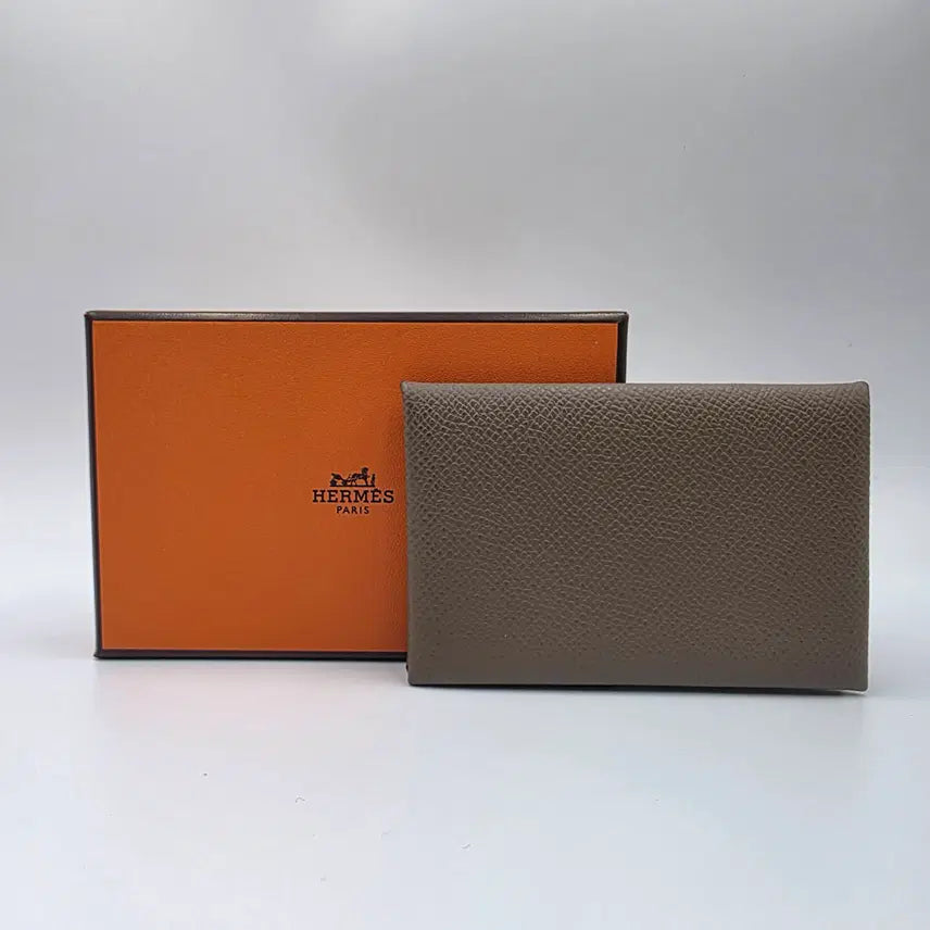 [BUNJANG] Hermès Calvi Etoupe Card Holder / 에르메스 칼비 에토프 카드지갑 (B)