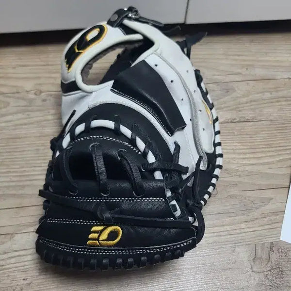 [BUNJANG] 180 C24 Catcher's Mitt / 원에이티 C24 포수미트 판매합니다.