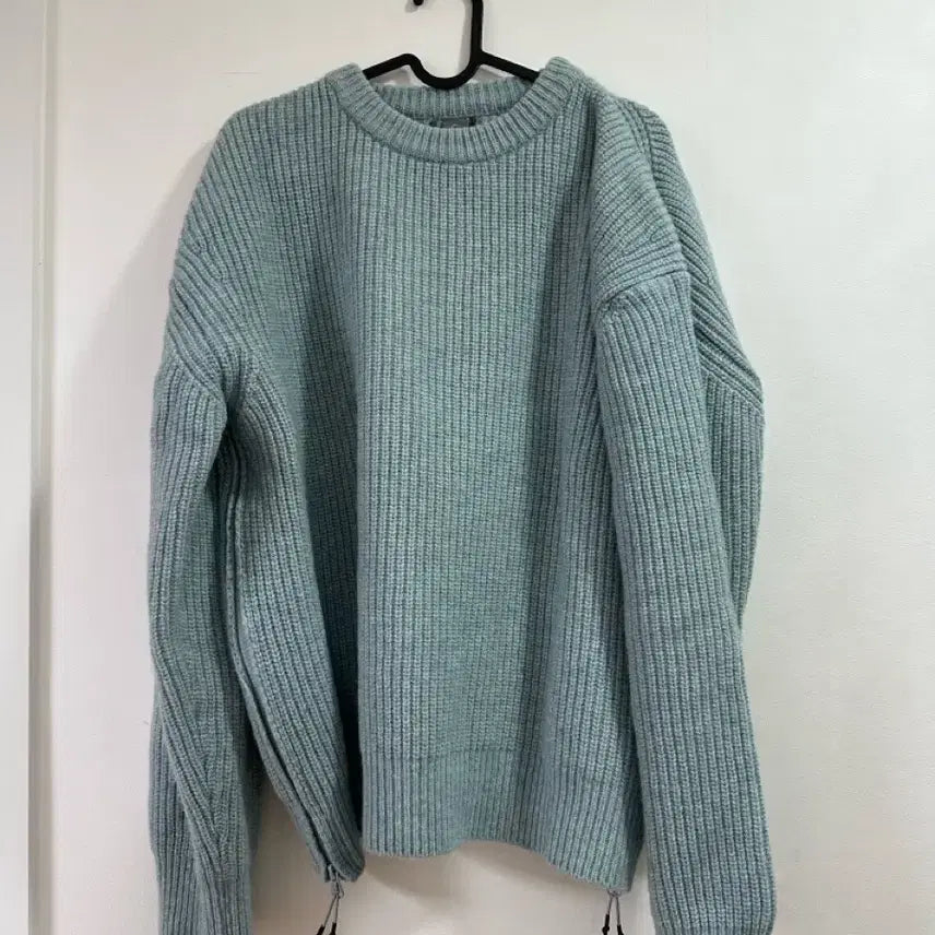 [BUNJANG] Unaffected Oversized Side Zip Knit / 언어펙티드 니트 [최종가 5만원]
