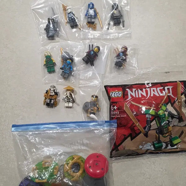 [BUNJANG] LEGO Ninjago Minifigures & Spinjitzu Tops Bundle Set / 레고 닌자고 미피 + 스핀짓주 팽이 일괄 판매