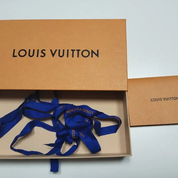 [BUNJANG] Louis Vuitton Authentic Box with Ribbon / 루이비통 정품박스 + 리본