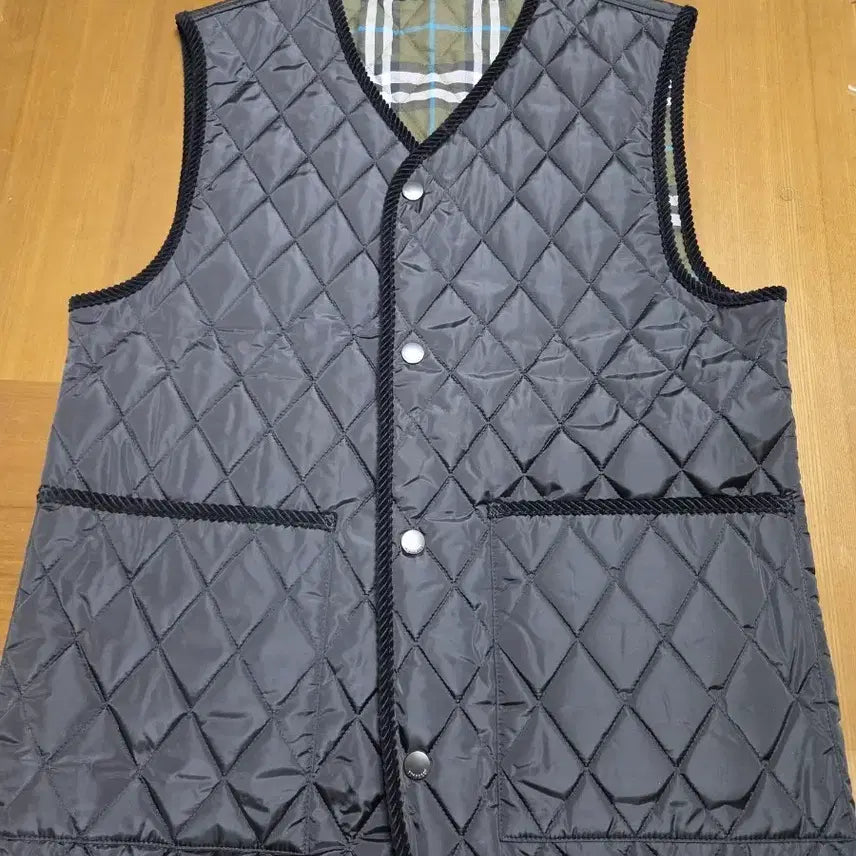 [BUNJANG] Burberry Quilted Padded Vest / 버버리 퀼팅패딩 조끼