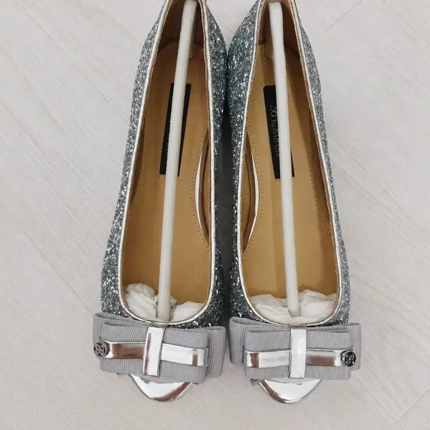 [BUNJANG] Barbara Open-Toe Flat Shoes / [새상품] 바바라 플랫슈즈 230