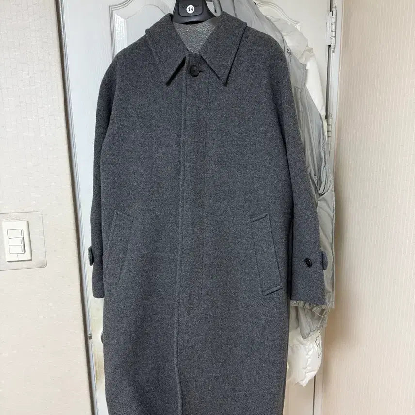 [BUNJANG] MMGR 24FW Soutien Coat Dark Grey / 마마가리 24fw 수티앵 코트 다크그레이 44
