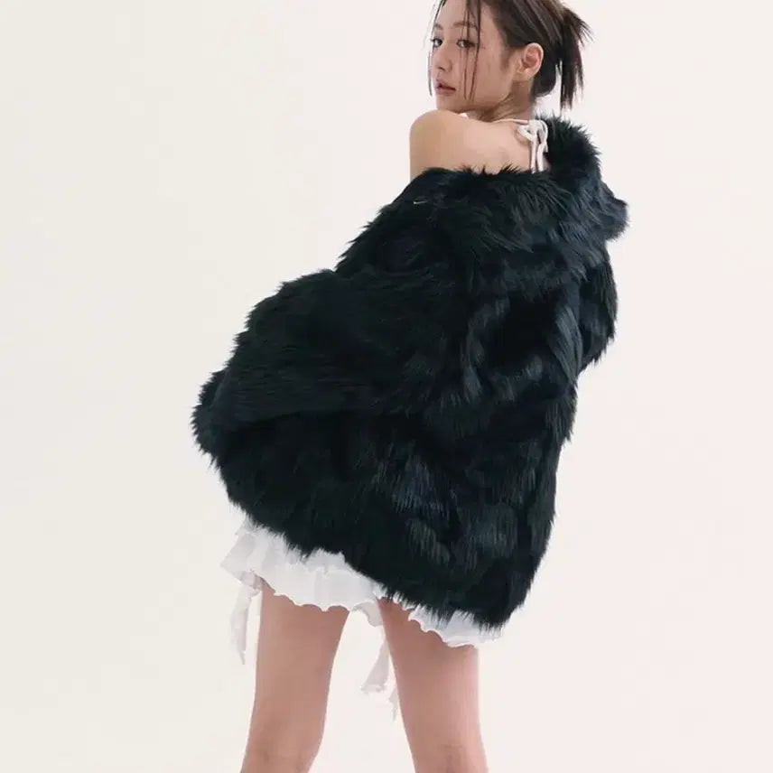 [BUNJANG] B Able To Black Fur Jacket / 비에이블투) 블랙 퍼 자켓