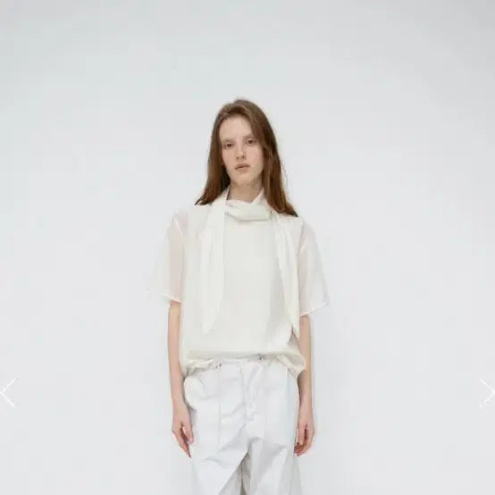 [BUNJANG] Monoha Pleated Blouse Ivory / 모노하 플리츠 블라우스 아이보리 새상품