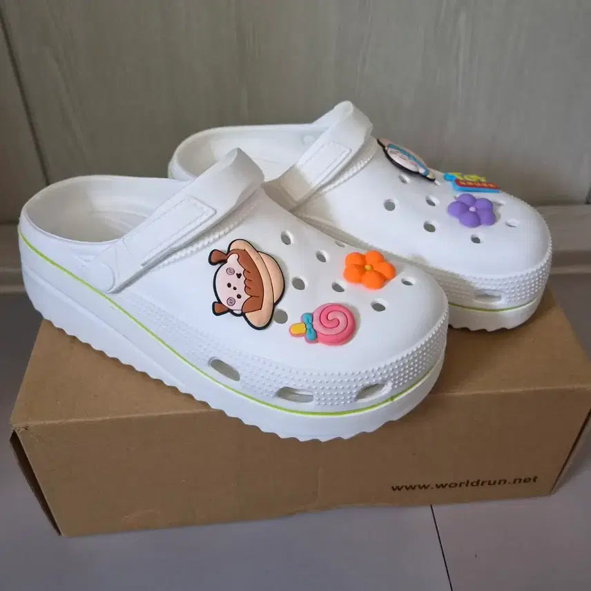 [BUNJANG] Crocs Aqua Sandals / 새거 크록스샌들 아쿠아샌들 아쿠아신발 스포츠 물놀이