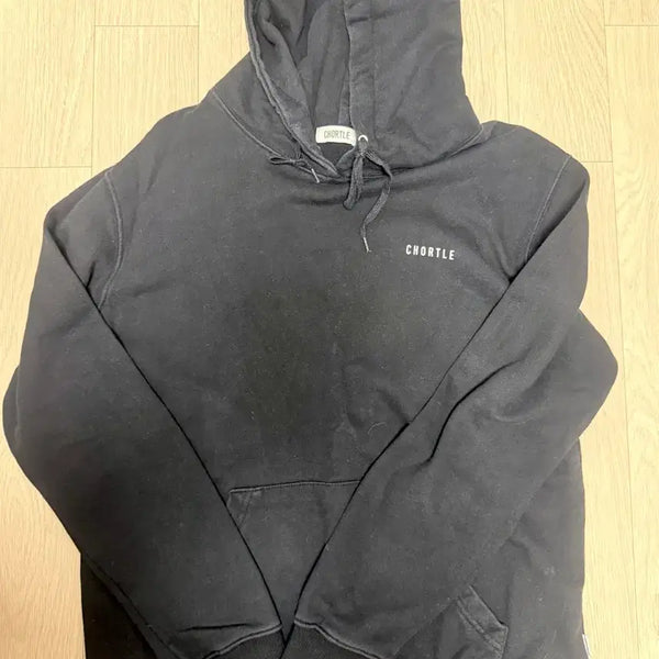 [BUNJANG] CHORTLE Black Hoodie / CHORTLE 후드티 블랙
