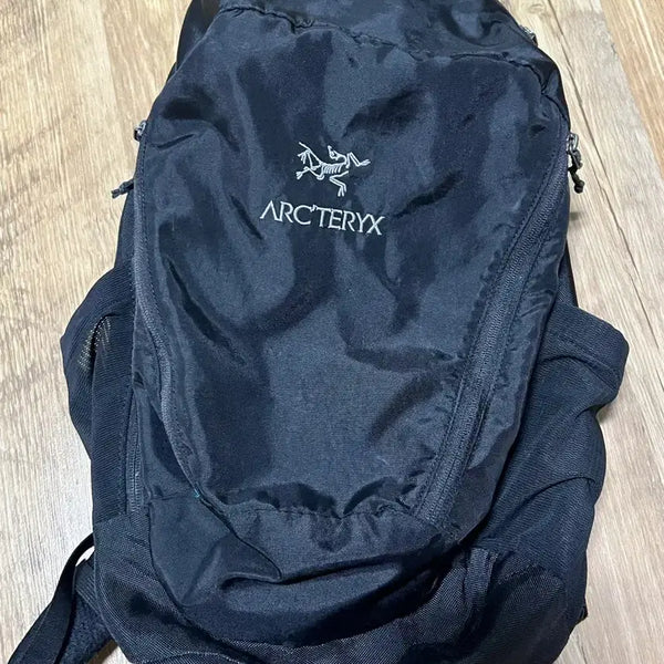 [BUNJANG] Arc'teryx Mantis 26 (Old Model) Black / 아크테릭스 맨티스26 블랙 구형
